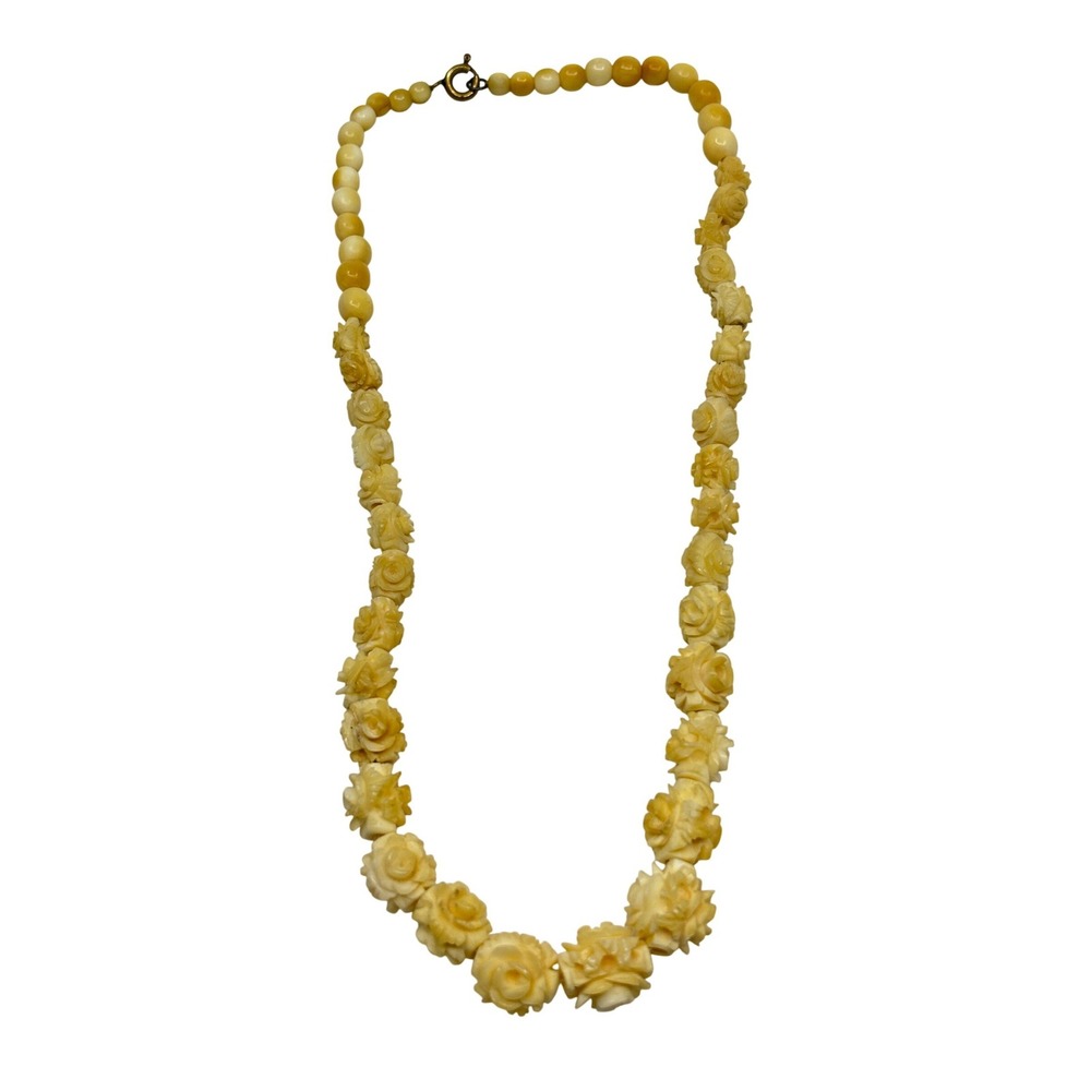 Vintage Carved Rose Floral Graduated Bead Necklace Cream Ivory Tone 16 Inch‎